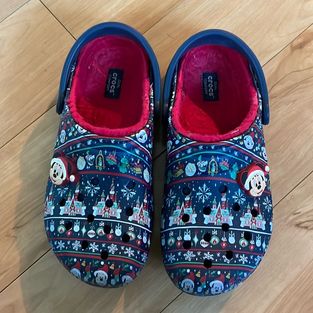 Disney Christmas Crocs